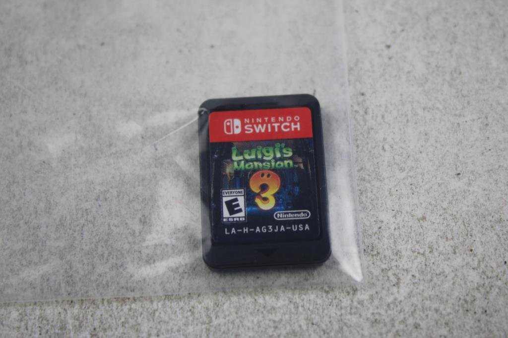 Nintendo Switch Luigi's Mansion 3 Game