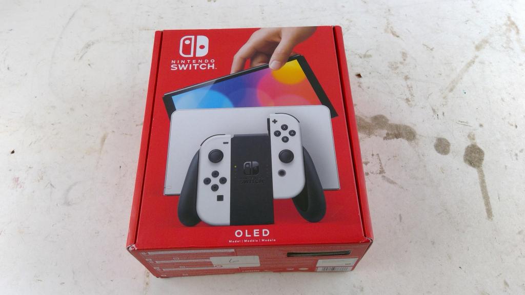 Nintendo Switch OLED