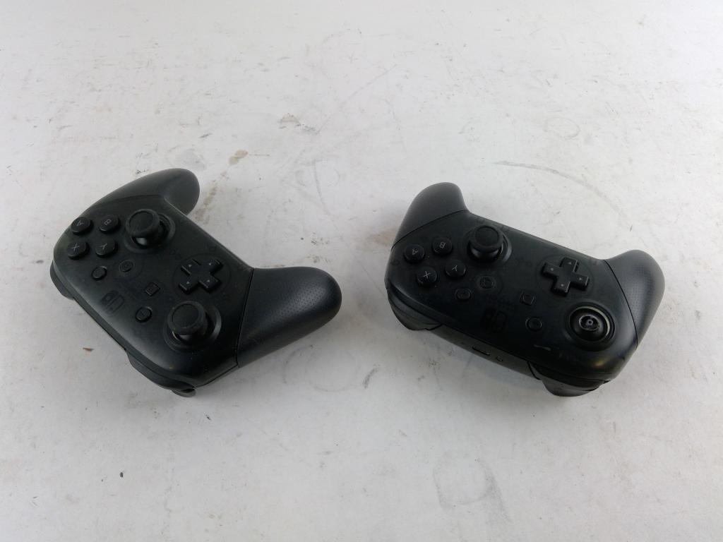 Nintendo Switch Pro Controllers 2 Pieces