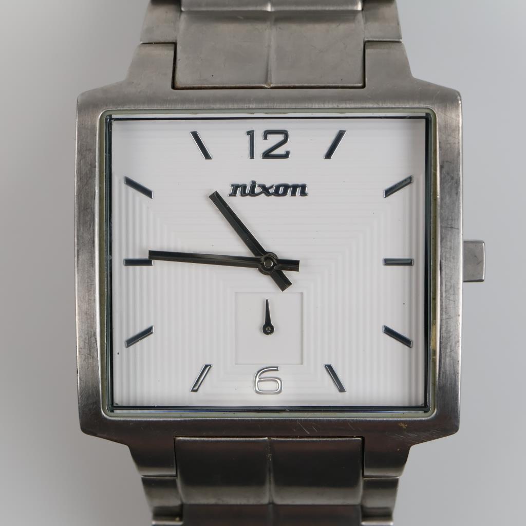 Nixon The District Watch