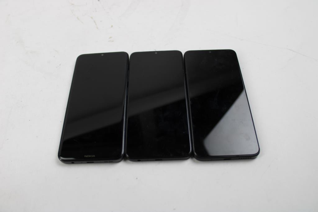 Nokia Cell Phone Lot, 3 Pieces, Sold For Parts