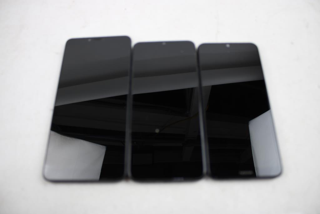 Nokia, TCL, Alcatel Cell Phone Lot, 3 Pieces, Sold For Parts