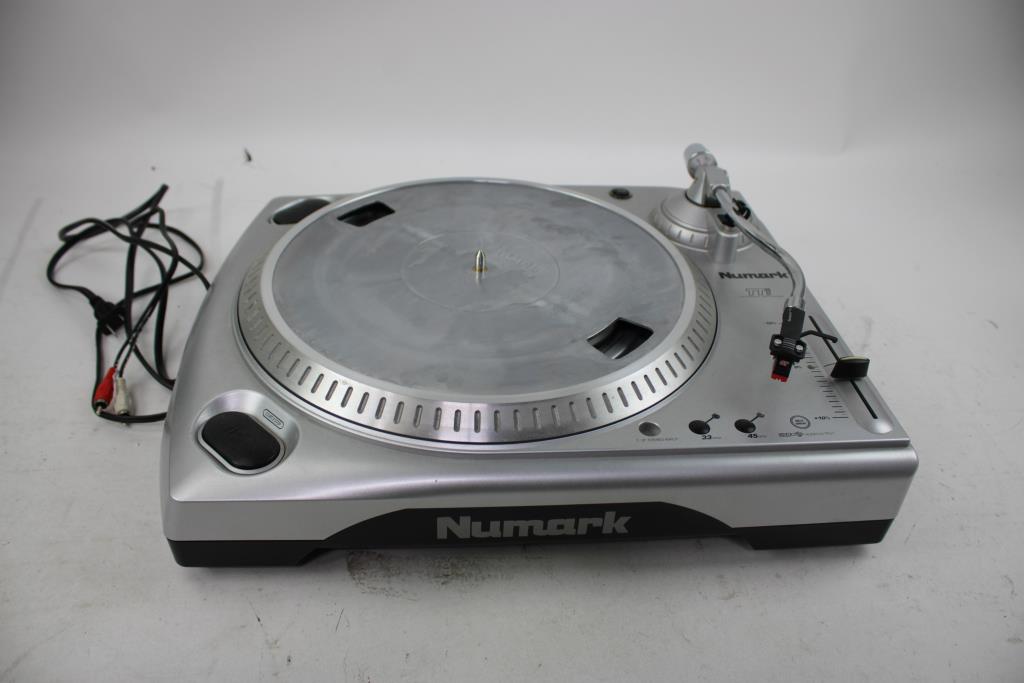 Numark Portable Vinyl-Archiving USB Turntable