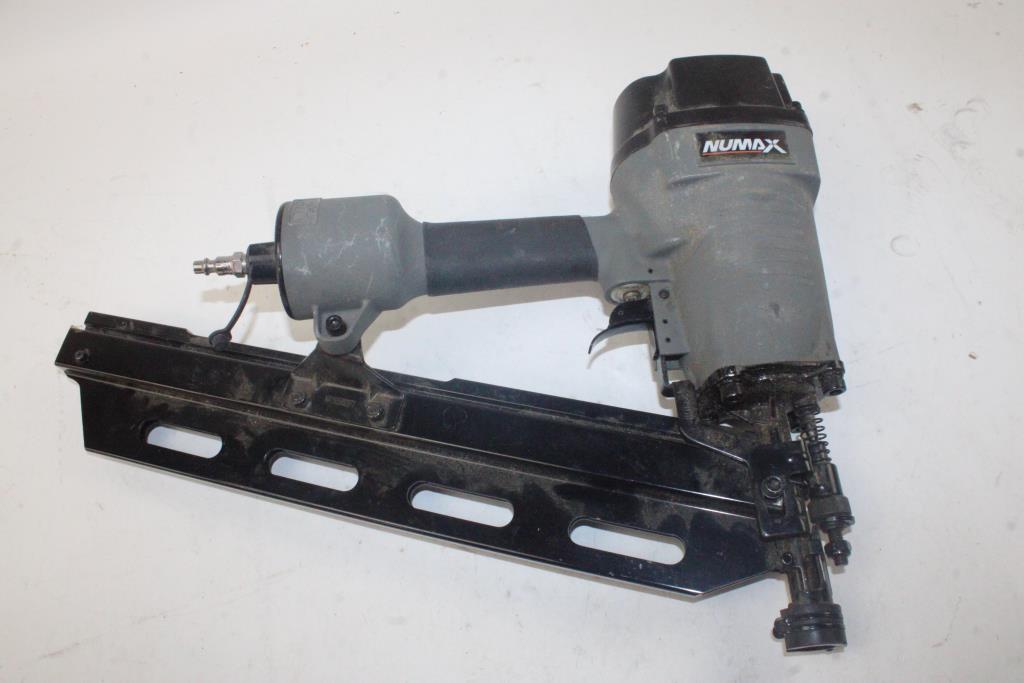 NuMax 21° 31/2 In. Full Head Framing Nailer Property Room