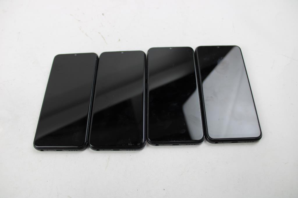 NUU Cell Phone Lot, 4 Pieces, Sold For Parts