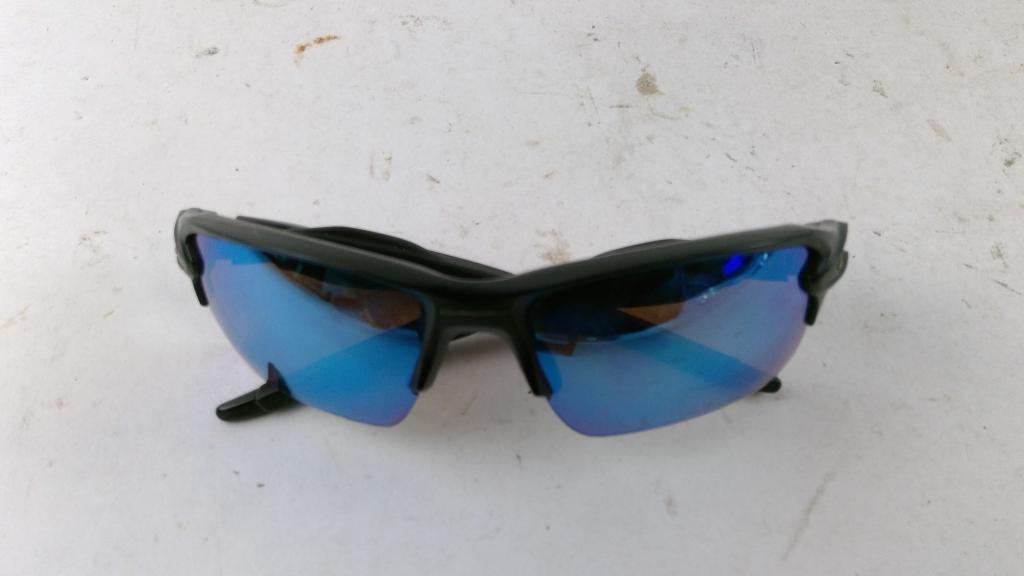 Oakley Mens Sunglasses
