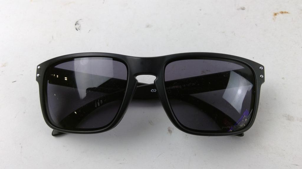 Oakley Mens Sunglasses