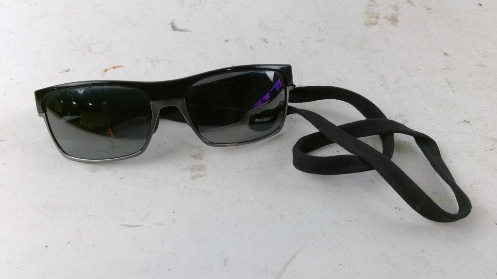 Oakley Mens Sunglasses