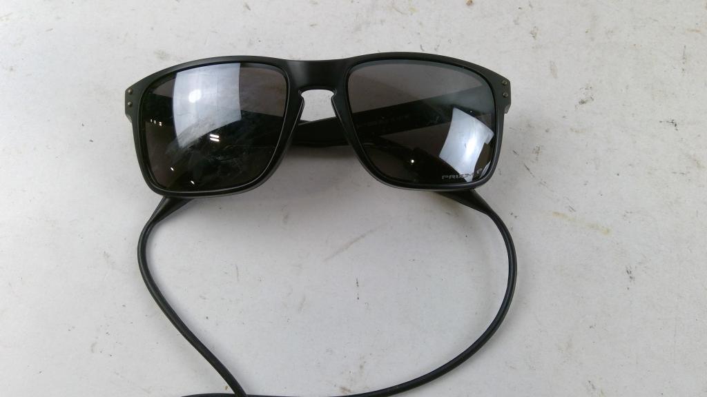 Oakley Mens Sunglasses