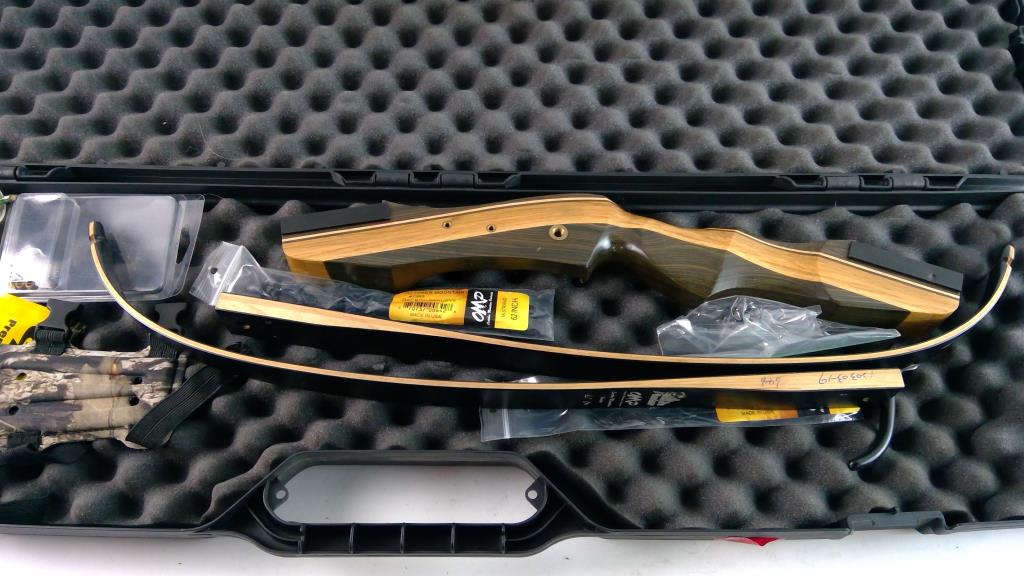October Mountain Smoky Mountain Hunter Recurve Bow 62 in. 35 lbs. LH main image 1