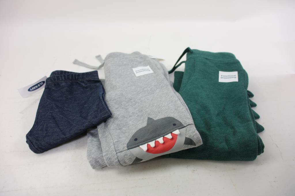 Old Navy Kids Clothing, Sizes 4T5T And More, 3+ Pieces Property Room