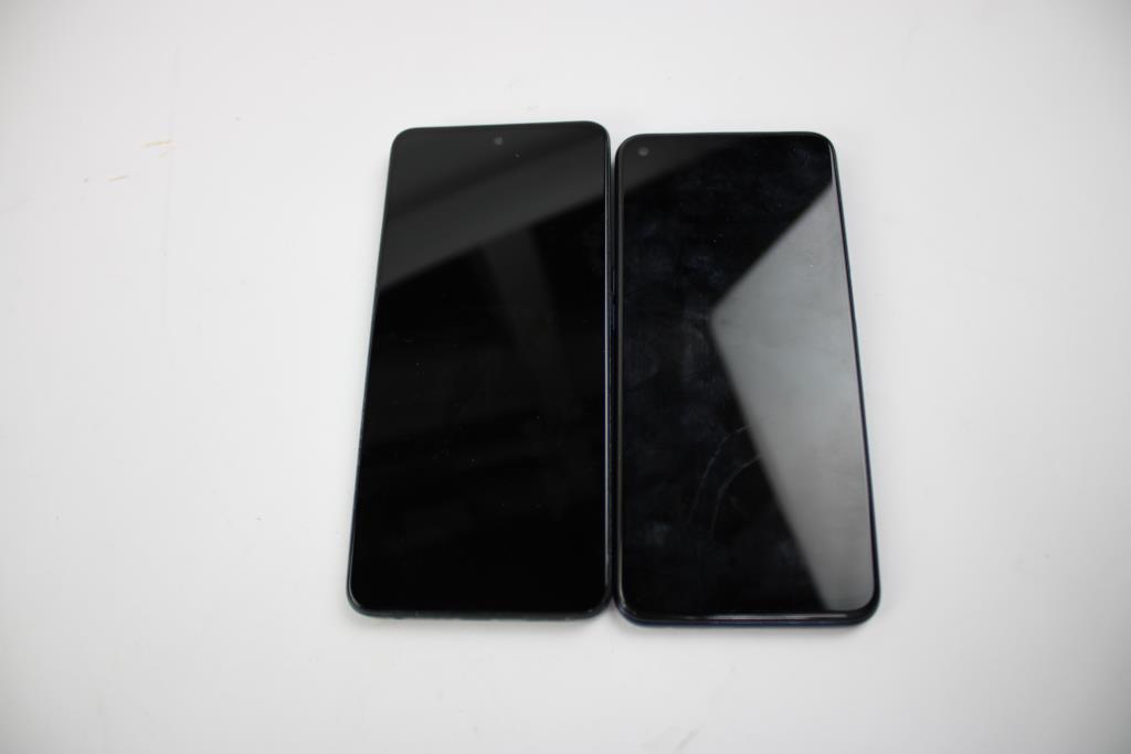 OnePlus Cell Phone Lot, 2 Pieces, Sold For Parts
