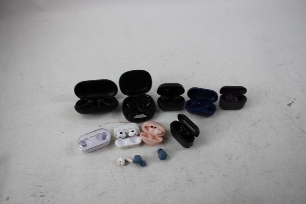 Onn, JBL, & More Earbuds Bulk Lot 9 Pieces