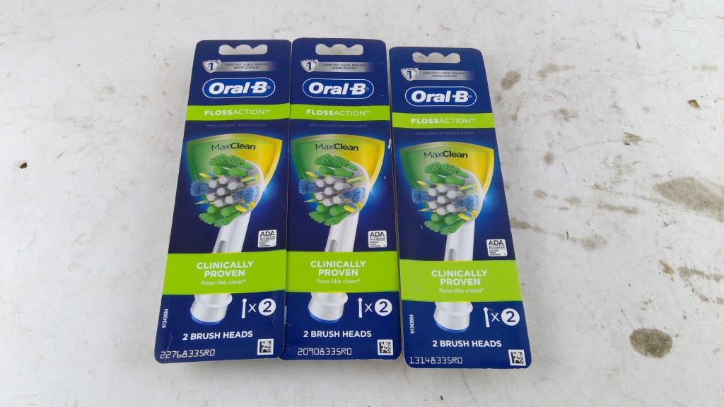 Oral - B Floss Action Toothbrush Head Packs 3 Pieces