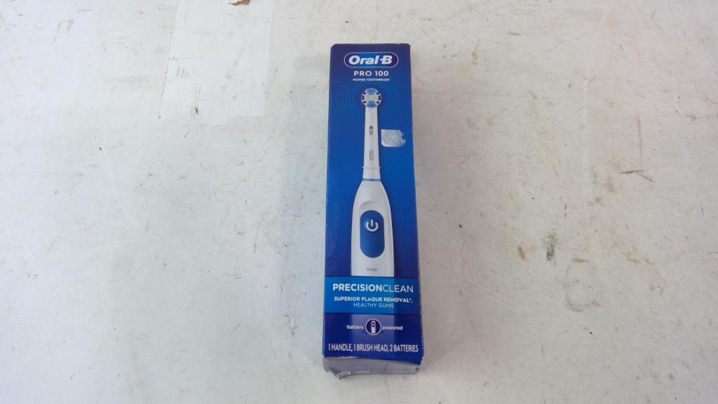 Oral B Pro 100 Percision Clean Electric Tooth Brush