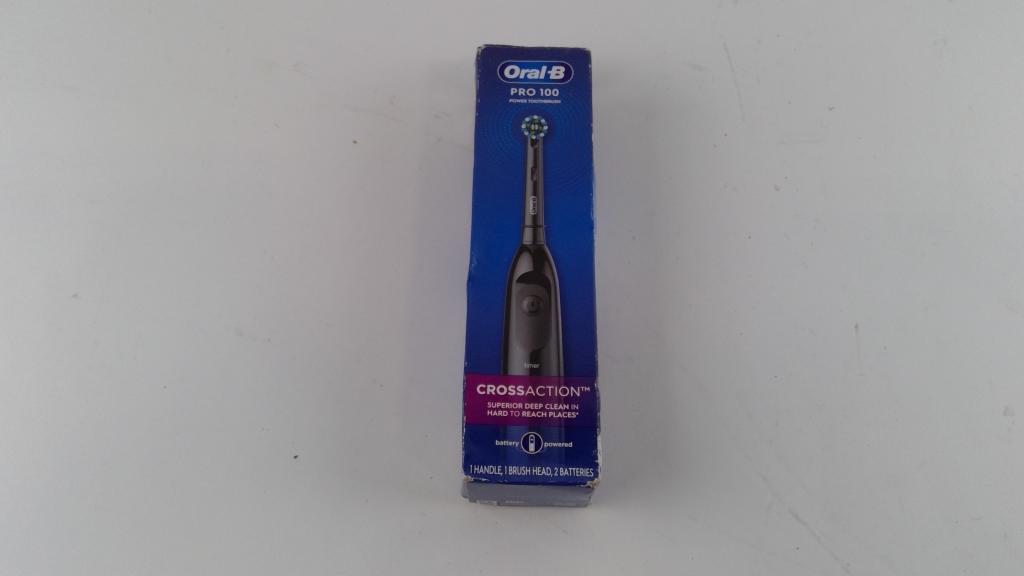 Oral-B Pro 100 Electric Tooth Brush