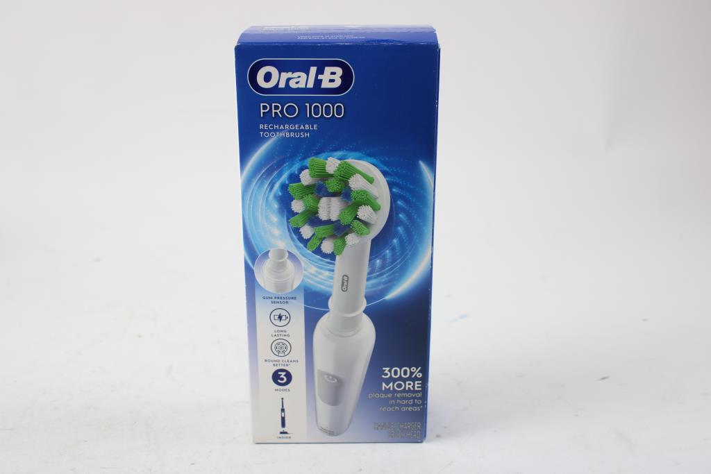 Oral-B Pro 1000 Electric Toothbrush, White, 3757 | Property Room