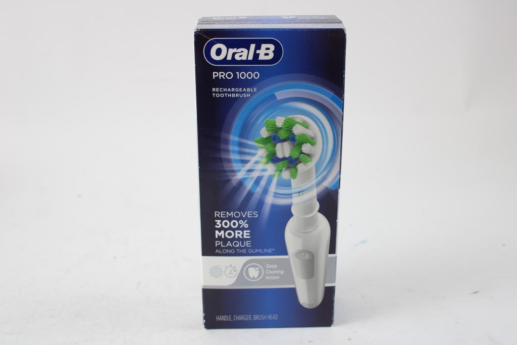 Oral-B Pro 1000 Electric Toothbrush, White, 3757 | Property Room