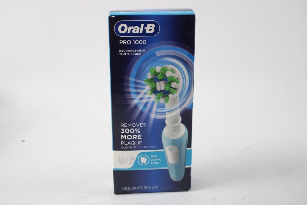 Oral-B Pro 1000 Rechargeable Toothbrush, Blue, 37578 | Property Room
