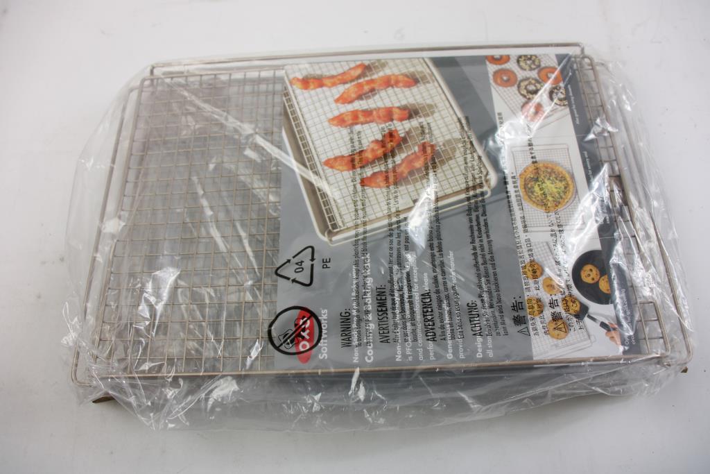 Oxo NonStick Pro Cooling And Baking Rack Property Room