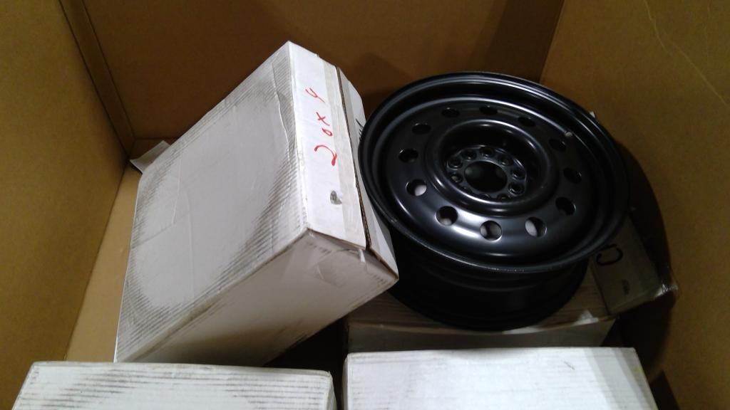Pallet Of Car Rims 4 Pieces