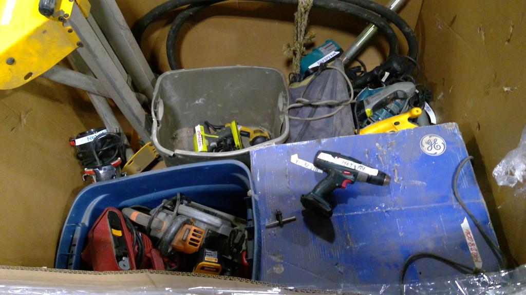 Pallet Of Circular Saws 10+ Pieces