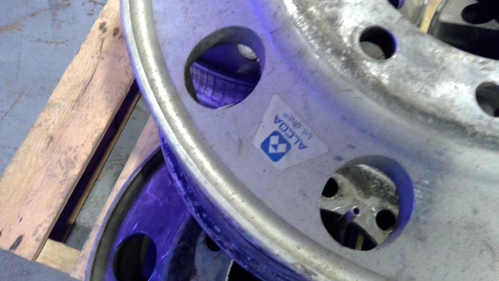 Pallet Of Commercial Truck Rims, 4 Pieces | Property Room