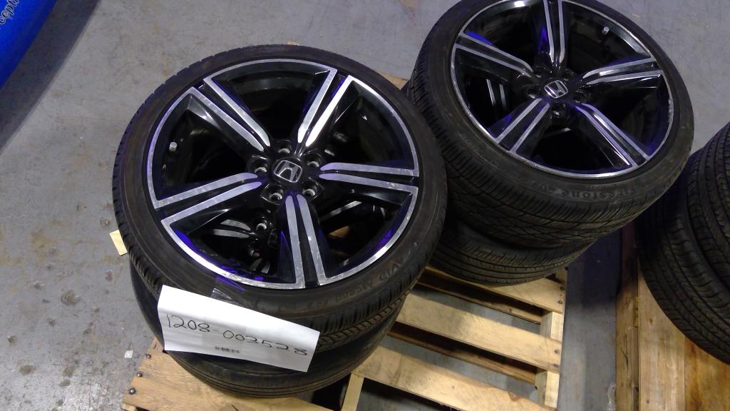 Pallet Of Honda Rims/Wheels 4 Pieces