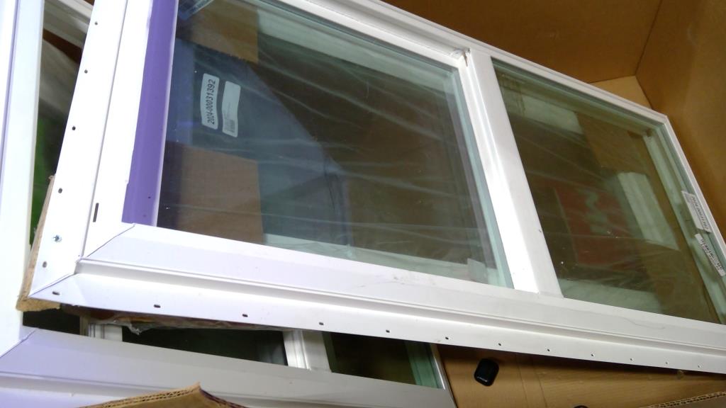 Pallet Of Mitter Brand Windows 4 Pieces | Property Room