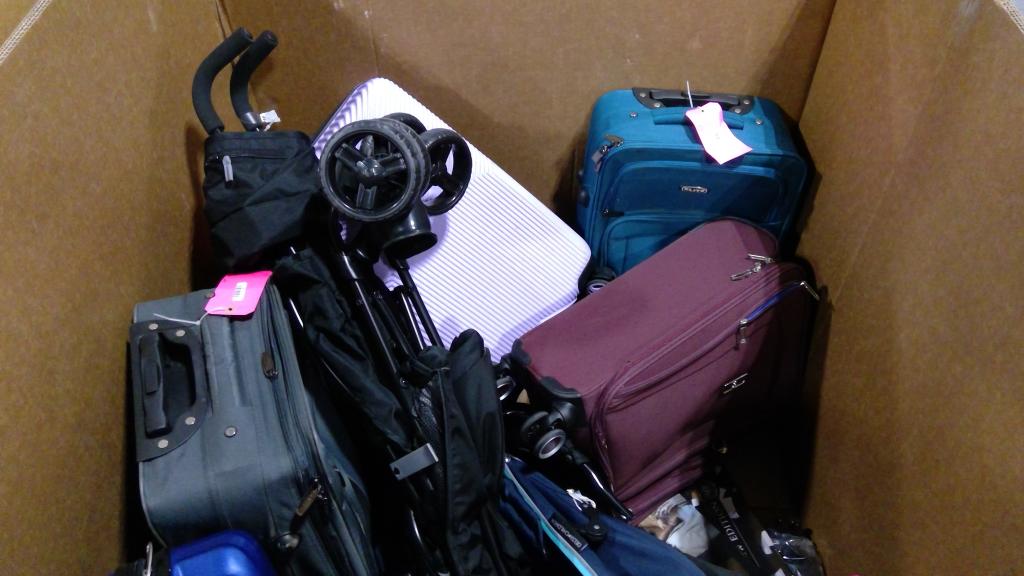 Pallet Of Suitcases And More 5+ Pieces