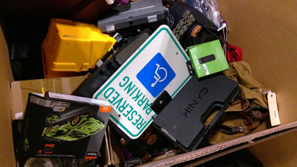 Pallet Of Wallets And More 5+ Pieces