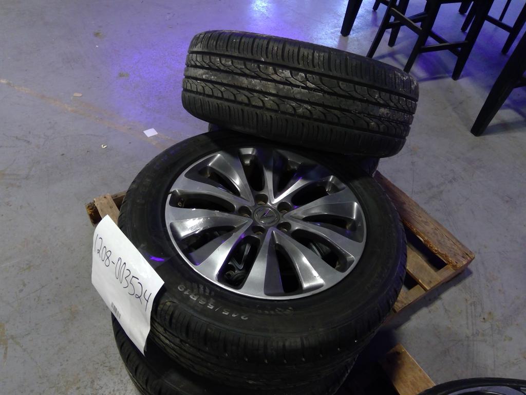 Pallet With Acura Wheels, 4 Pieces