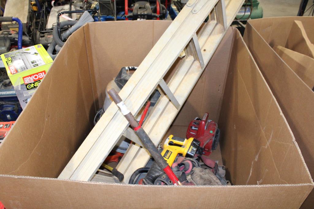 Pallet With Ladder, Chainsaw & More, 6+ Pieces Property Room