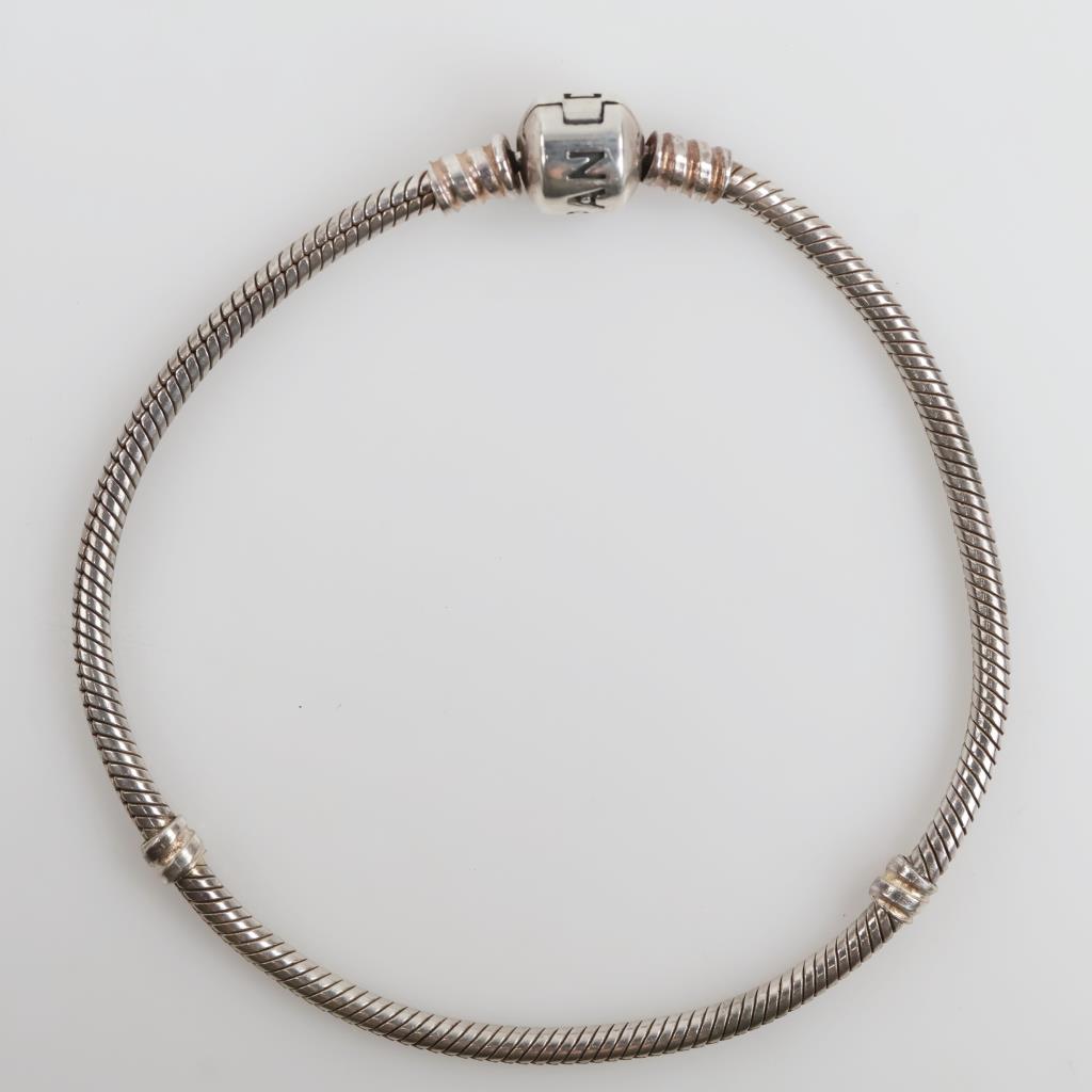 Pandora Silver Moments Barrel Clasp Snake Chain Bracelet