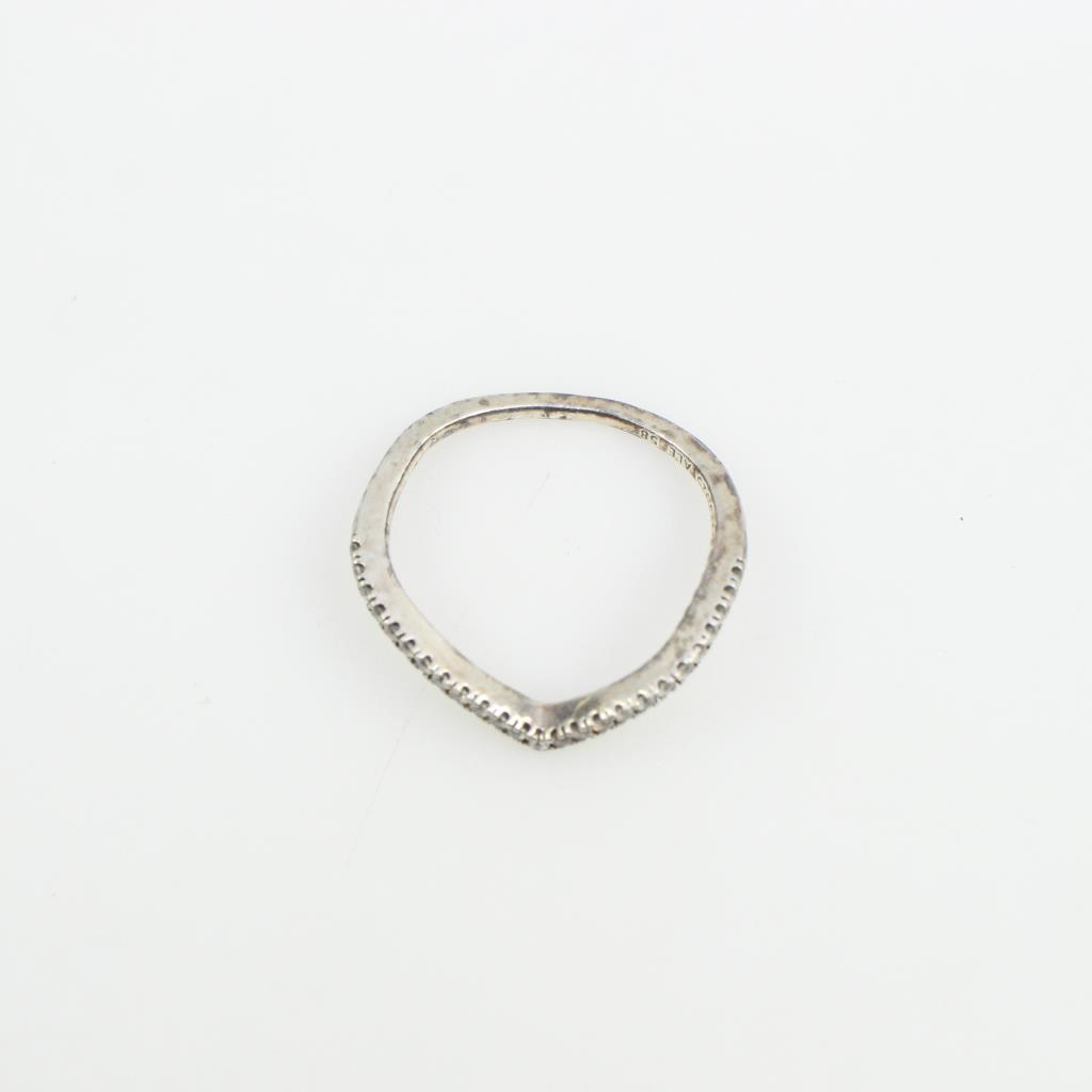 Pandora Silver Sparkling Wishbone Ring | Property Room