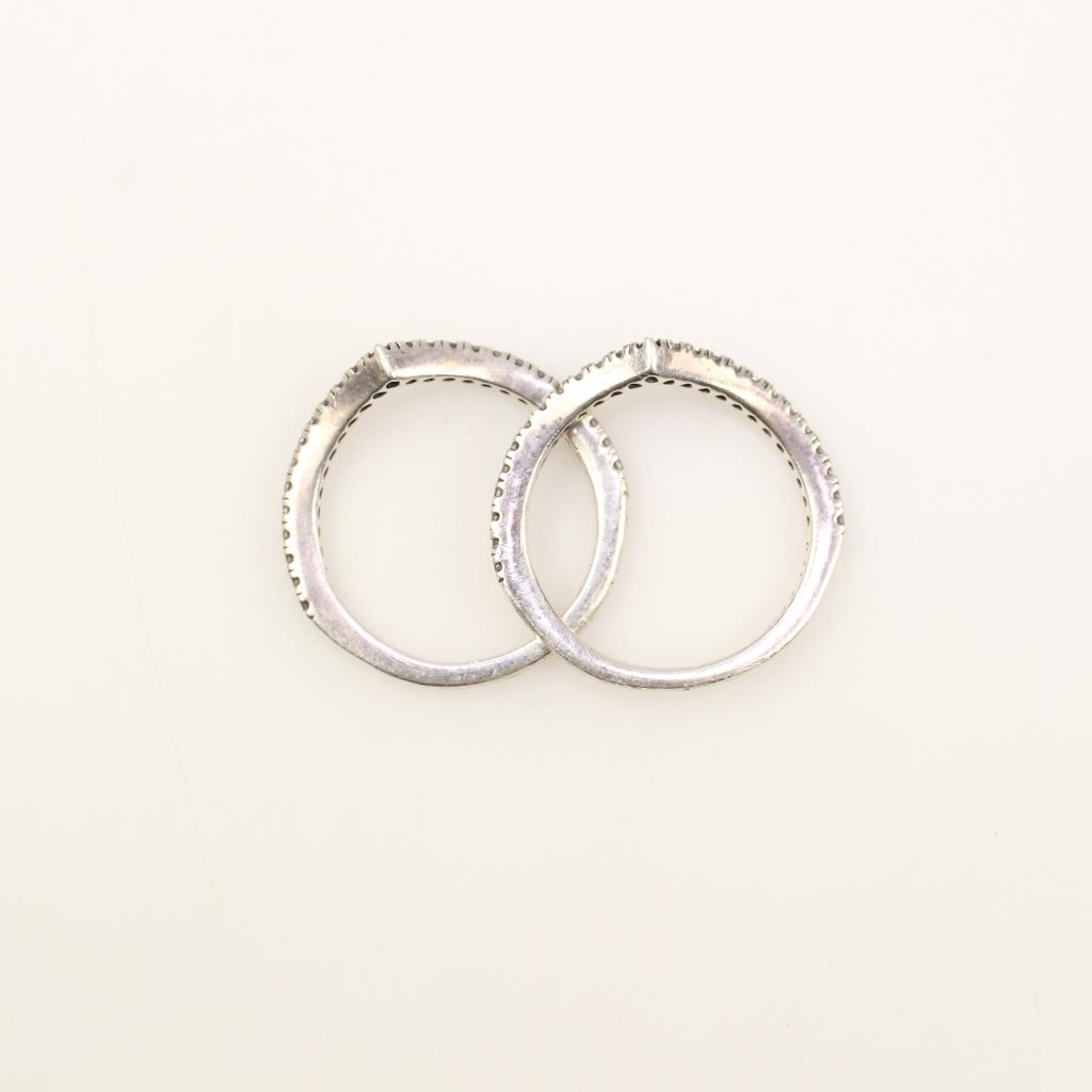 Pandora Silver Sparkling Wishbone Ring | Property Room