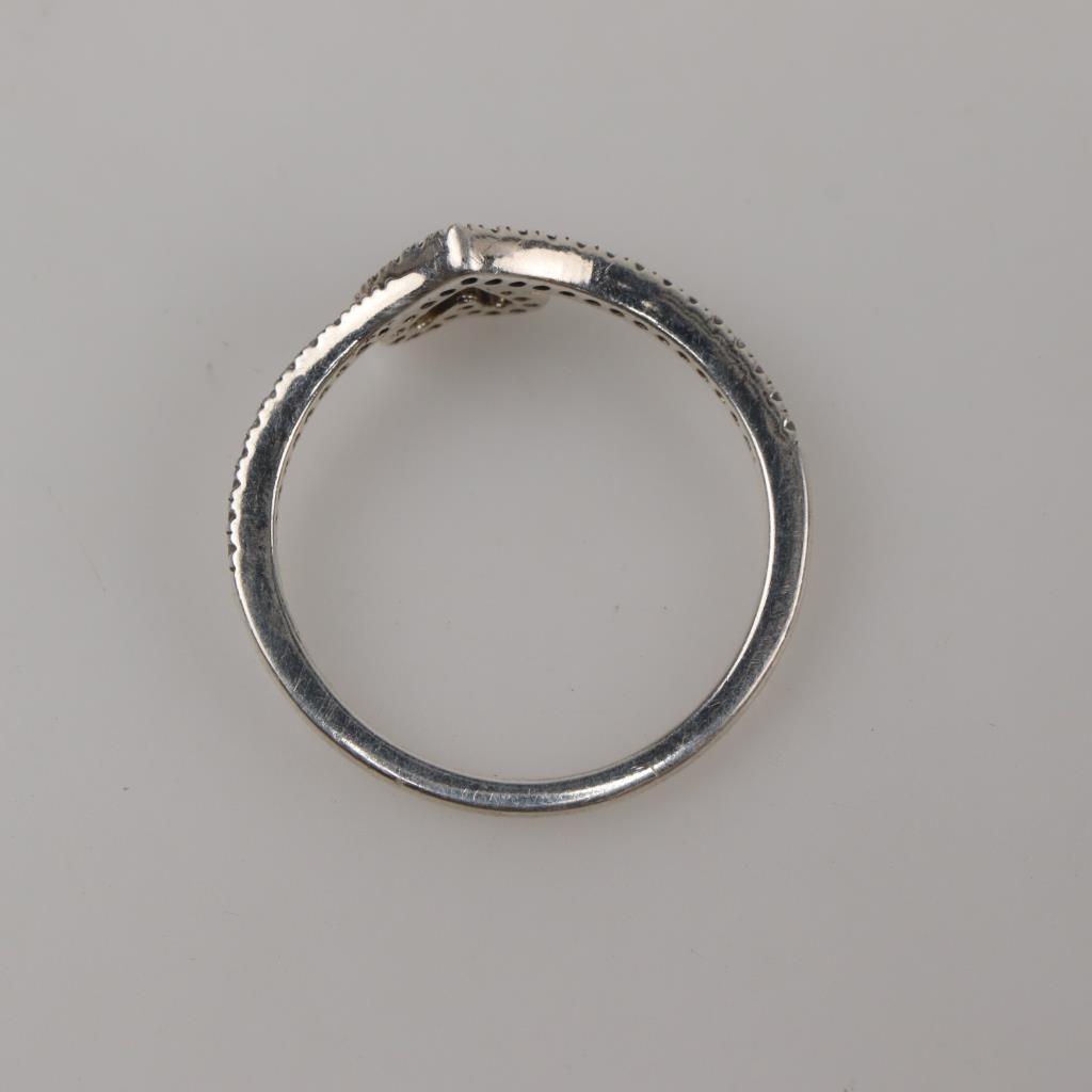 Pandroa Sterling Silver Sparkling Wishbone Heart Ring | Property Room