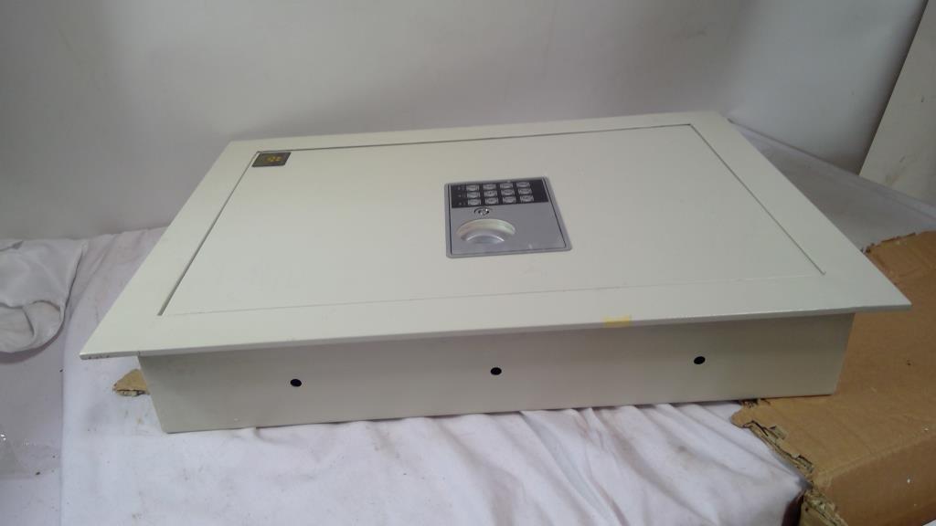 Paragon Lock & Safe With Keypad Property Room