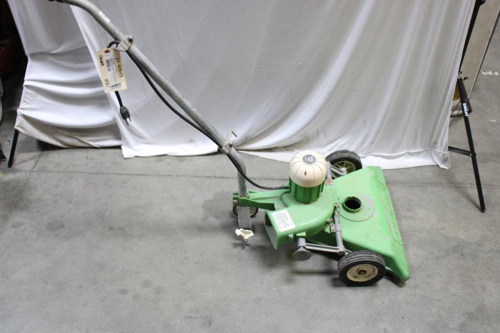 Paramount All Purpose Vacuum Property Room