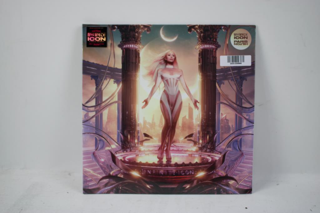 Paris Hilton Infinite Icon Record