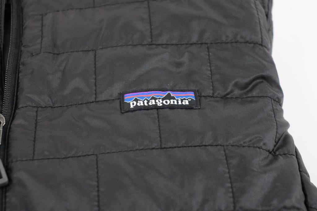 Patagonia Puffer Jacket, Size XL Torn Property Room