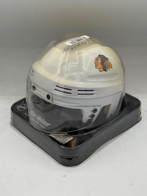 Patrick Sharp Autographed Chicago Blackhawks Mini Helmet