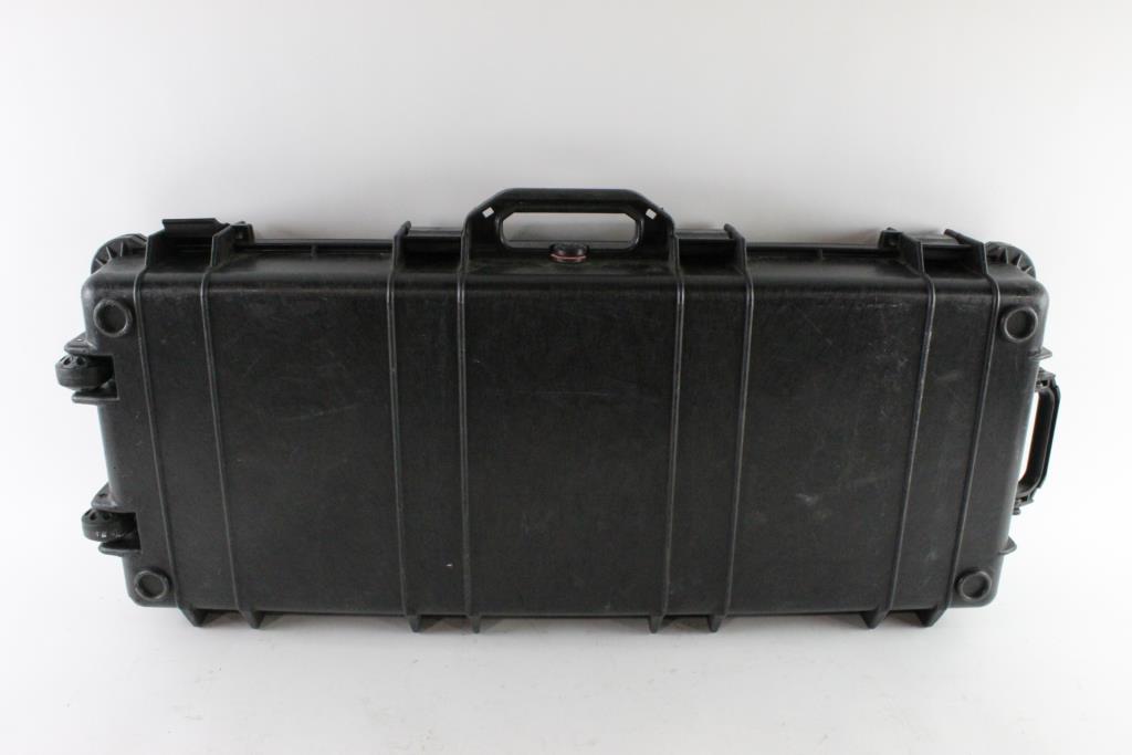 Pelican Hard Rifle Case | Property Room
