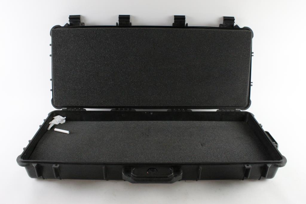 Pelican Hard Rifle Case | Property Room