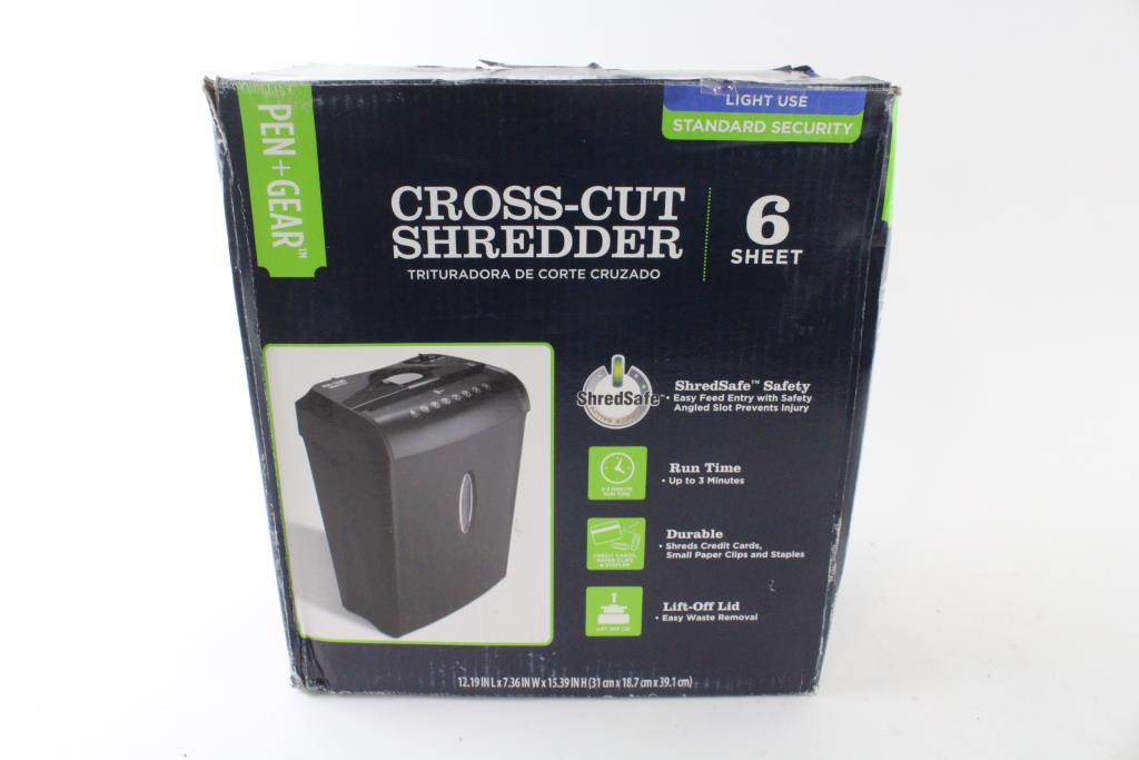Pen & Gear Crosscut Shredder Property Room