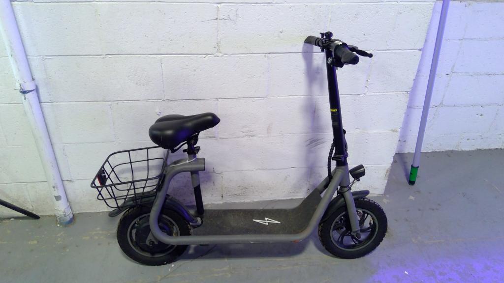 Phantomgogo Commuter R1 Seated Electric Scooter