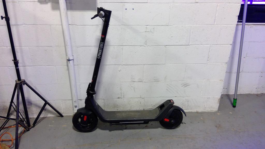 Phantomgogo Electric Scooter