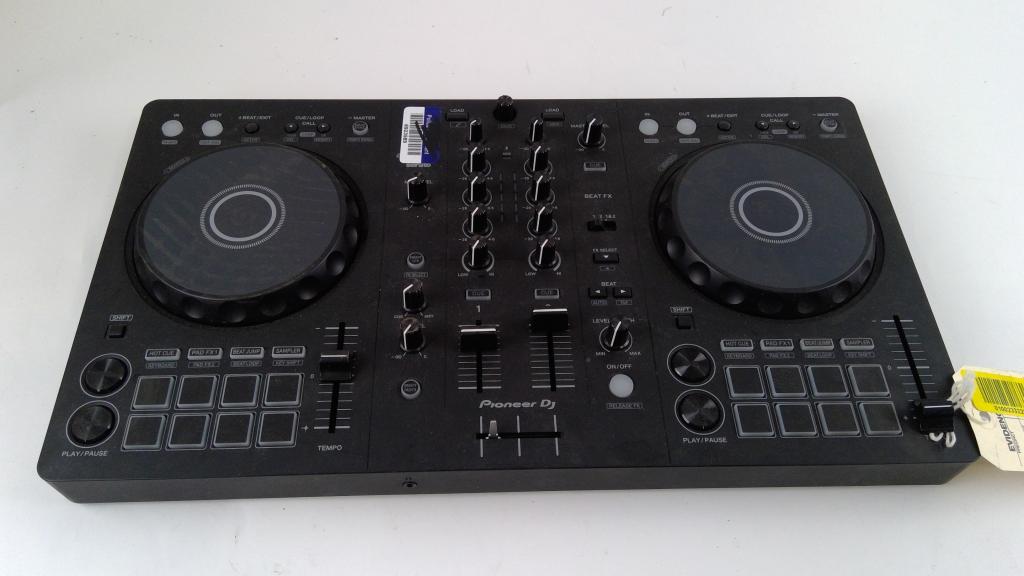 Pioneer DJ Mixer