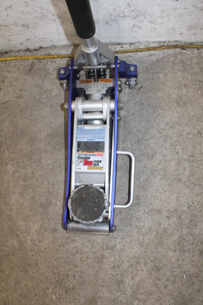 Pittsburgh 1.5 Ton Floor Jack Property Room