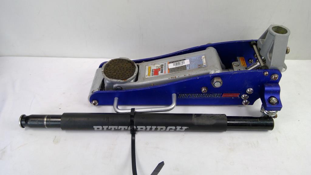 Pittsburgh 1.5 Ton Racing Floor Jack